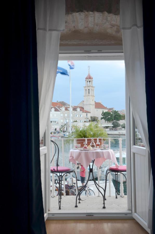 Appartement Castel Nonna Franka à Sutivan Extérieur photo