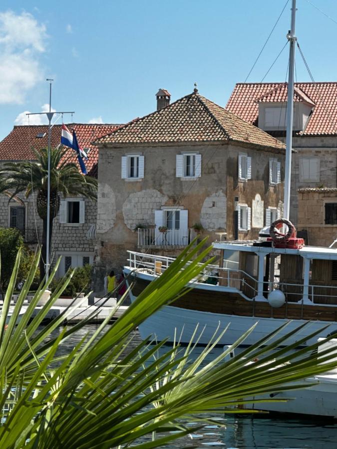 Appartement Castel Nonna Franka à Sutivan Extérieur photo