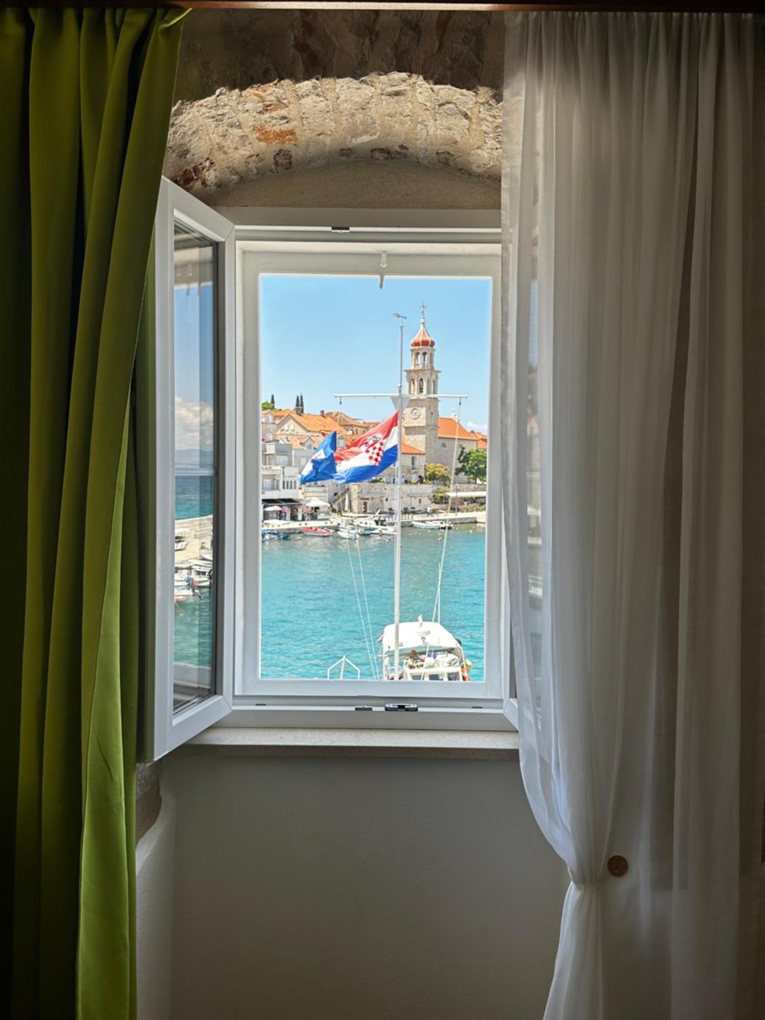 Appartement Castel Nonna Franka à Sutivan Extérieur photo