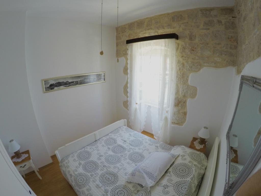 Appartement Castel Nonna Franka à Sutivan Extérieur photo